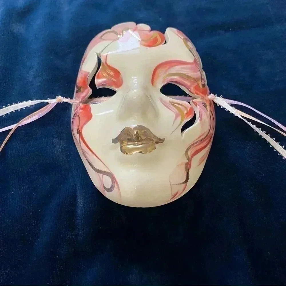 Beautiful Vintage Mardi Gras Ceramic Masks W/ 1 Signed New Orleans